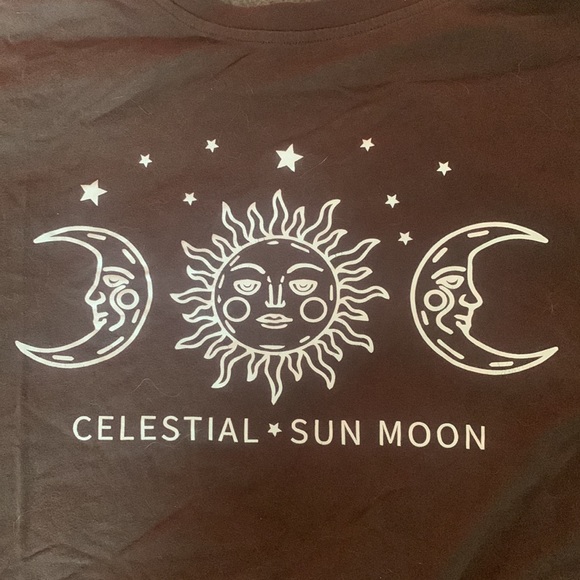 Sun and Moon T shirt - Picture 2 of 2